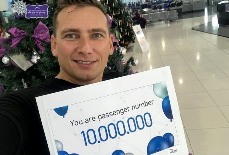 10-миллионный пассажир аэропорта Ларнаки: «Это я прям удачно зашёл! :)» 