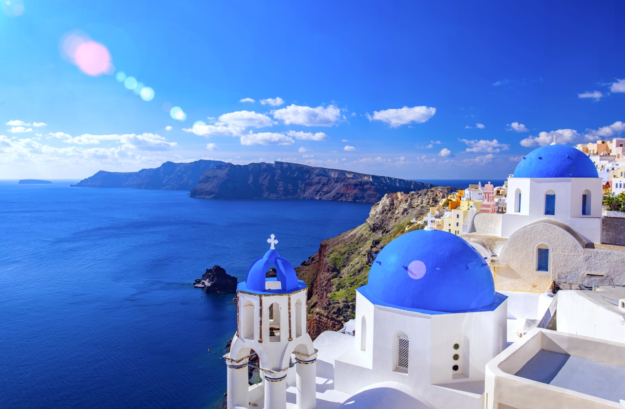 Греция хочет привлечь больше кипрских туристов этим летом