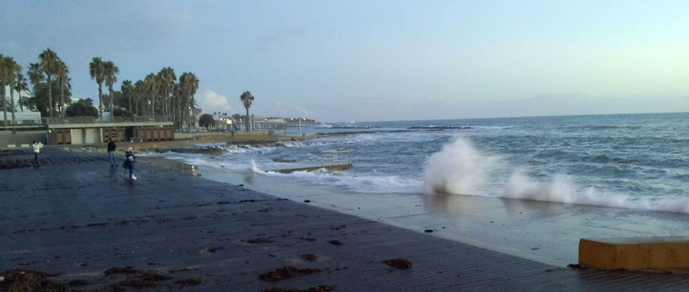 Пасмурная и ветреная погода на Кипре