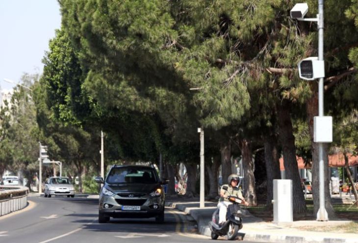 Первые камеры на дорогах Кипра появятся в начале 2019 года