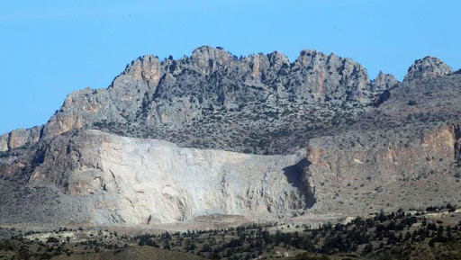 Горы Пентадактилос разрушаются из-за добычи гравия - Вестник Кипра