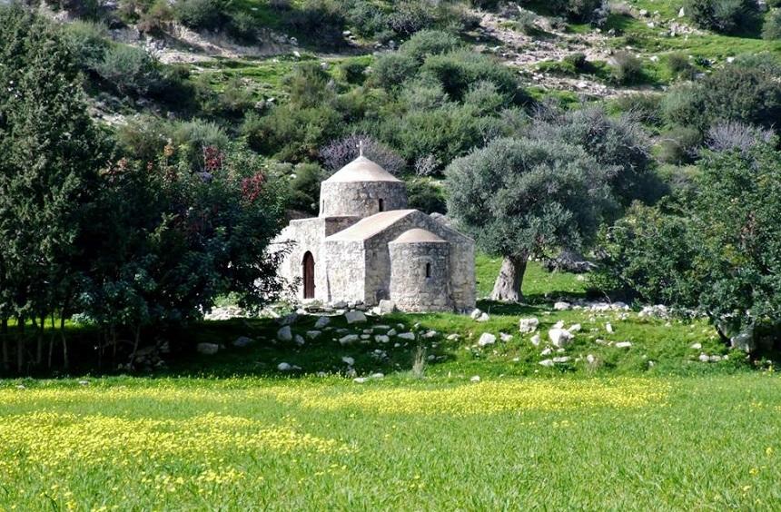 Древняя церковь в деревне Канду - Вестник Кипра
