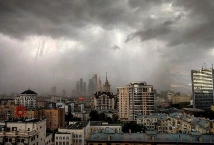 Ураган в Москве сменится заморозками 