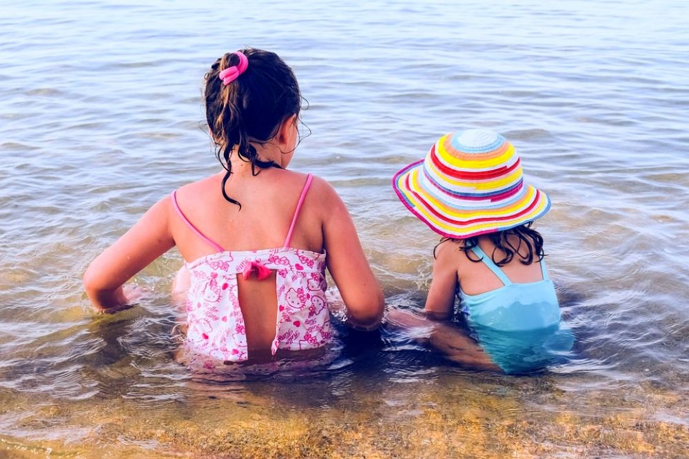 12 советов для безопасного пляжного отдыха - Вестник Кипра