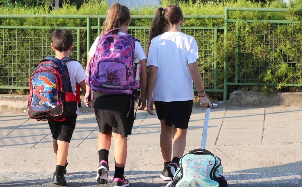 Дети беженцев пойдут в кипрские школы - Вестник Кипра