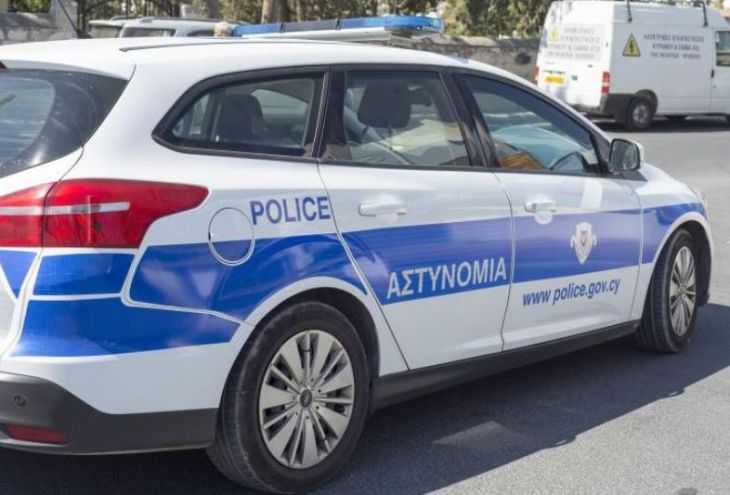 Перед входом в банк в Пафосе ограблены на 30 000 евро две женщины 