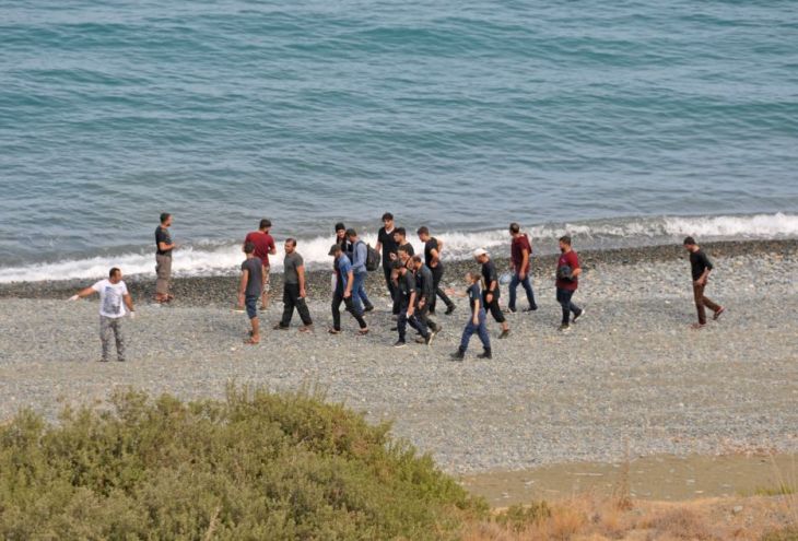 МВД Кипра запретило мигрантам из Сирии селиться в Хлораке