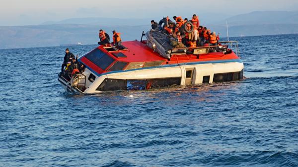 На северном побережье Кипра потерпела крушение лодка с иммигрантами 