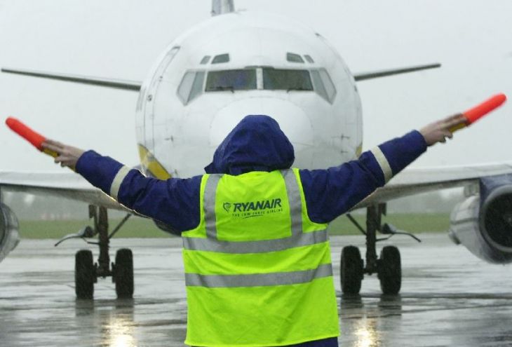 Ryanair отменит в ноябре-марте еще 18 тысяч рейсов 