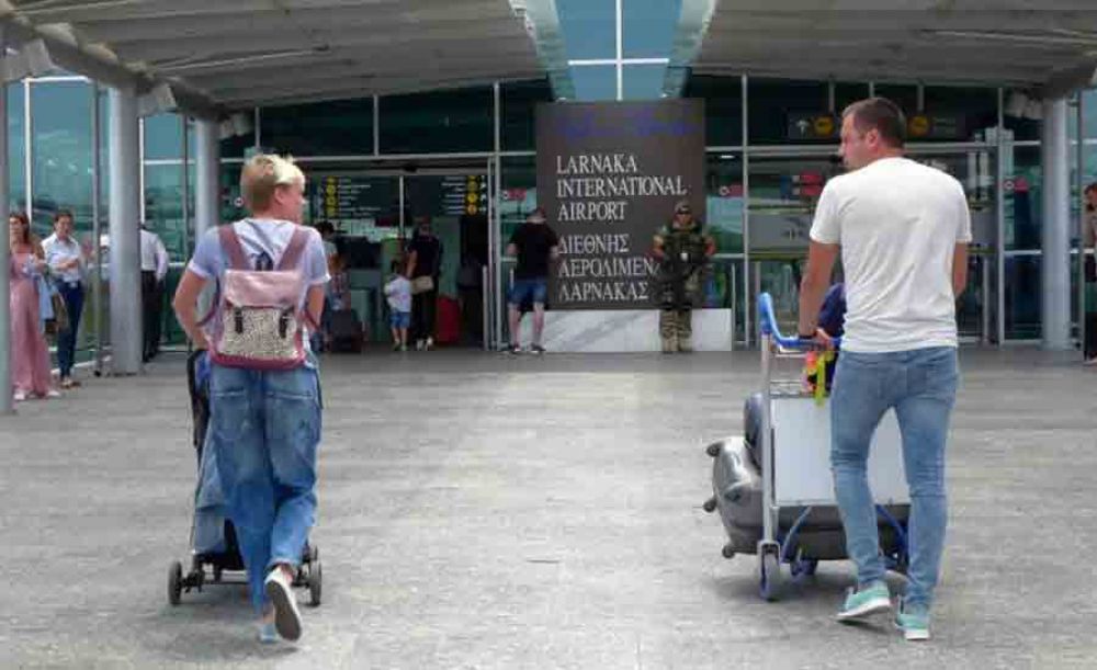 Туристы тратят меньше - Вестник Кипра