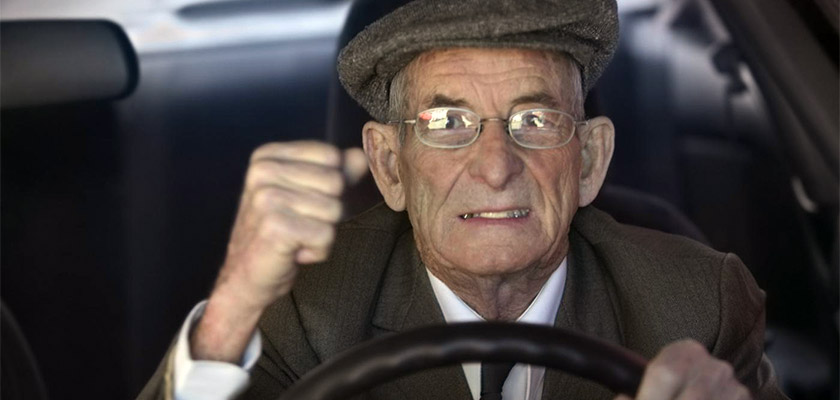 Пожилые водители Кипра буду вынуждены проходить ежегодные медосмотры | CypLIVE