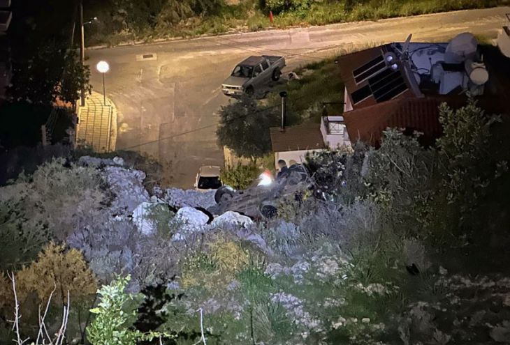 В Лимассоле погиб 20-летний водитель. Его автомобиль упал с 50-метровой высоты