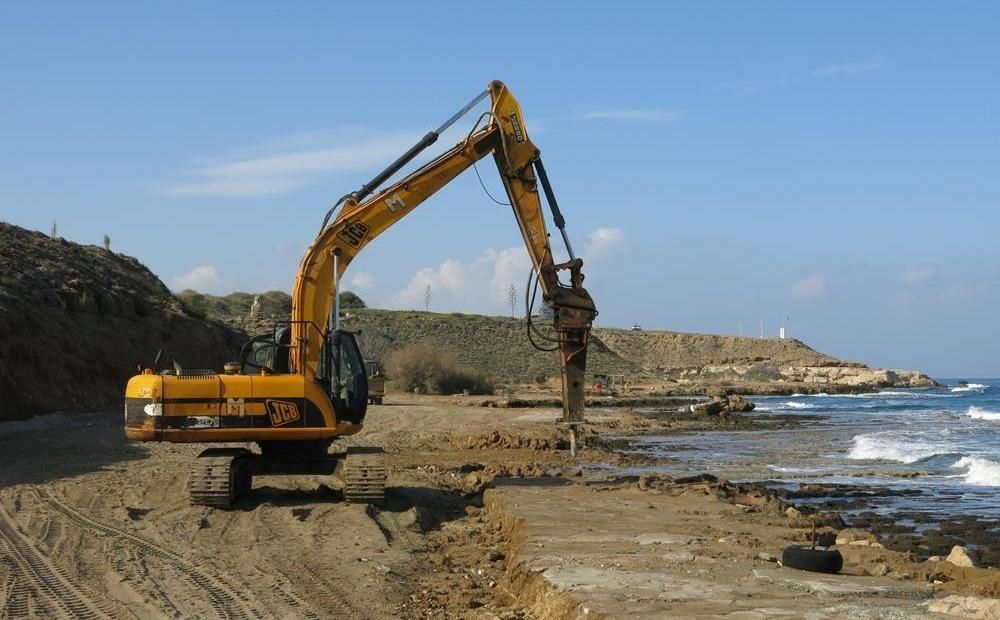120 исков о незаконных работах на побережье Фамагусты - Вестник Кипра