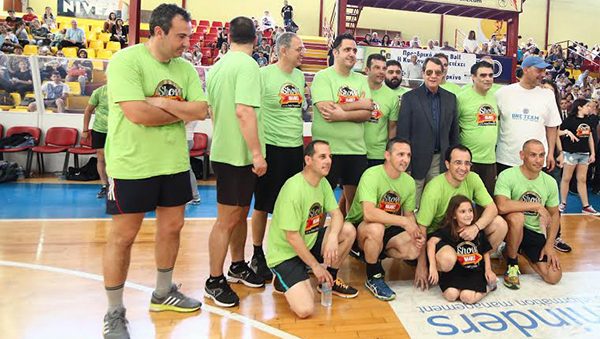 Кипрские министры победили журналистов в благотворительном матче по баскетболу | CypLIVE