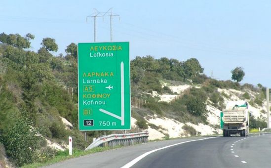 Дорожные работы на ларнакском шоссе - Вестник Кипра