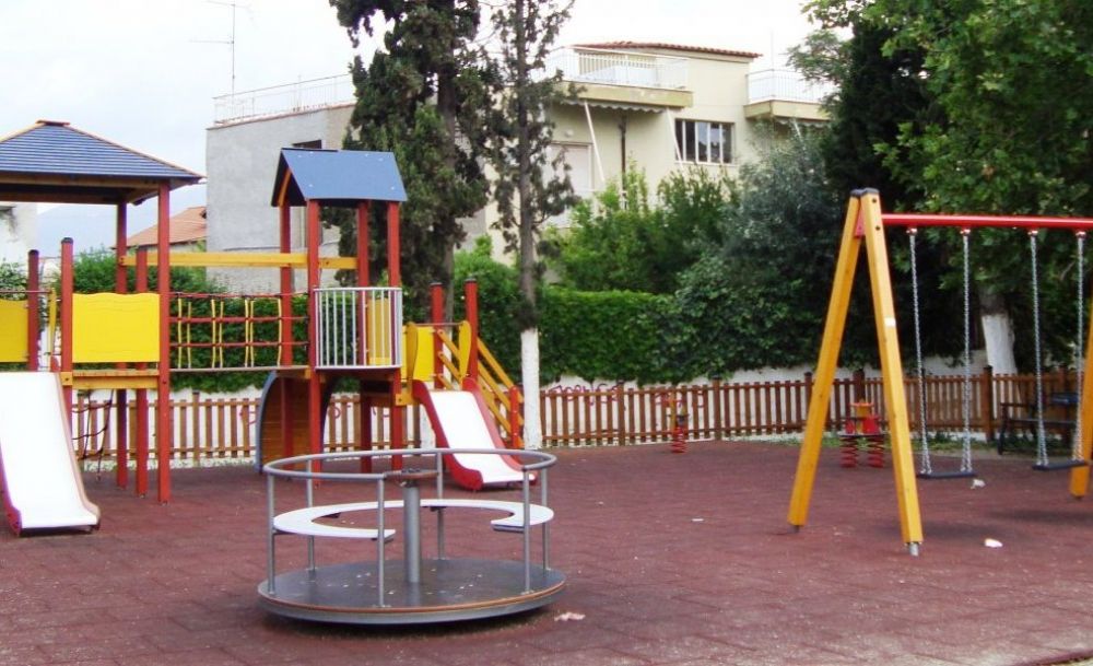 Чем опасны детские площадки Кипра? - Вестник Кипра