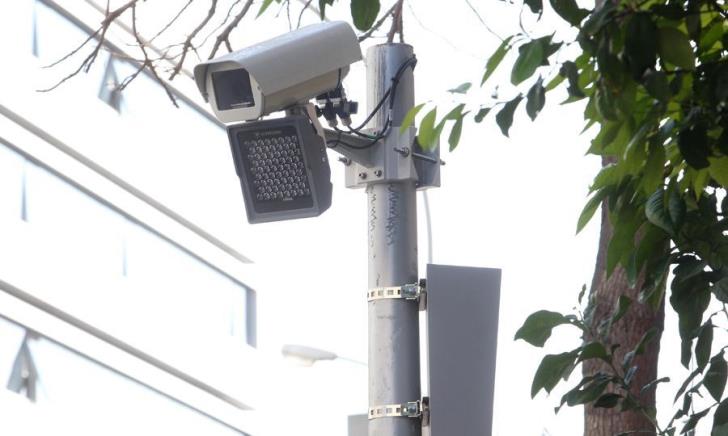 Установленные камеры по всему Кипру фиксируют дорожное движение, а также другую преступную деятельность