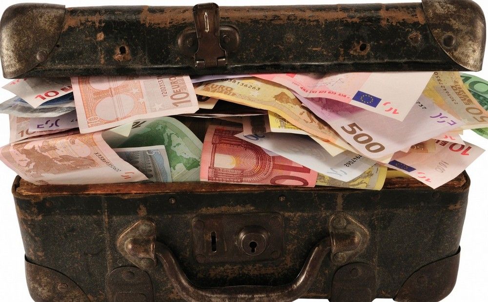 Кипр меняет законы в борьбе с «отмыванием» денег - Вестник Кипра