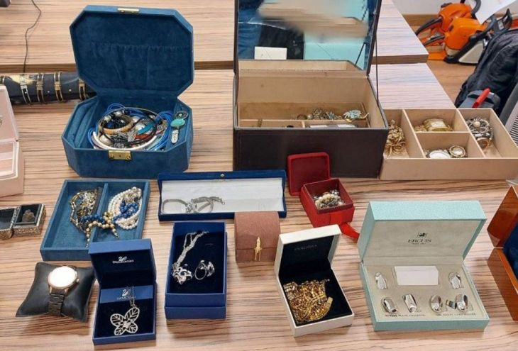 Полиция Пафоса опубликовала фотографии украденных у жителей города вещей