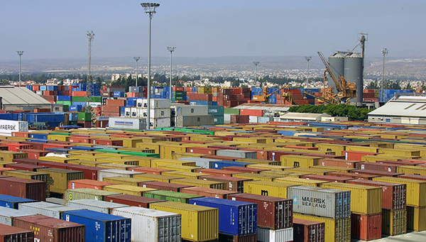В порт Кипра в контейнере прибыл афганский подросток | CypLIVE