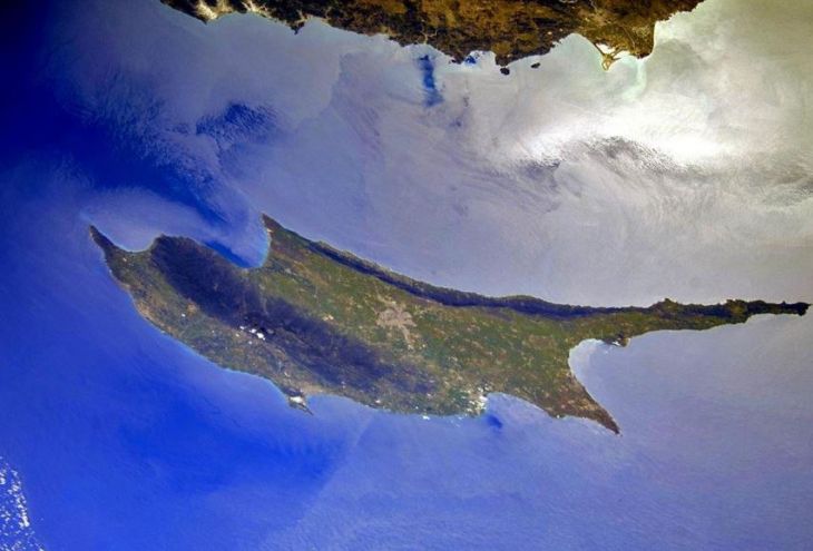 Роскосмос опубликовал фото Кипра 